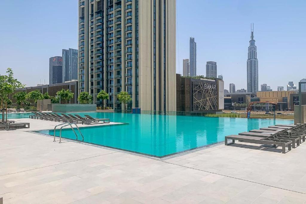 شقة Svizona Premium 2bhk, Burj Khalifa View, Downtown *