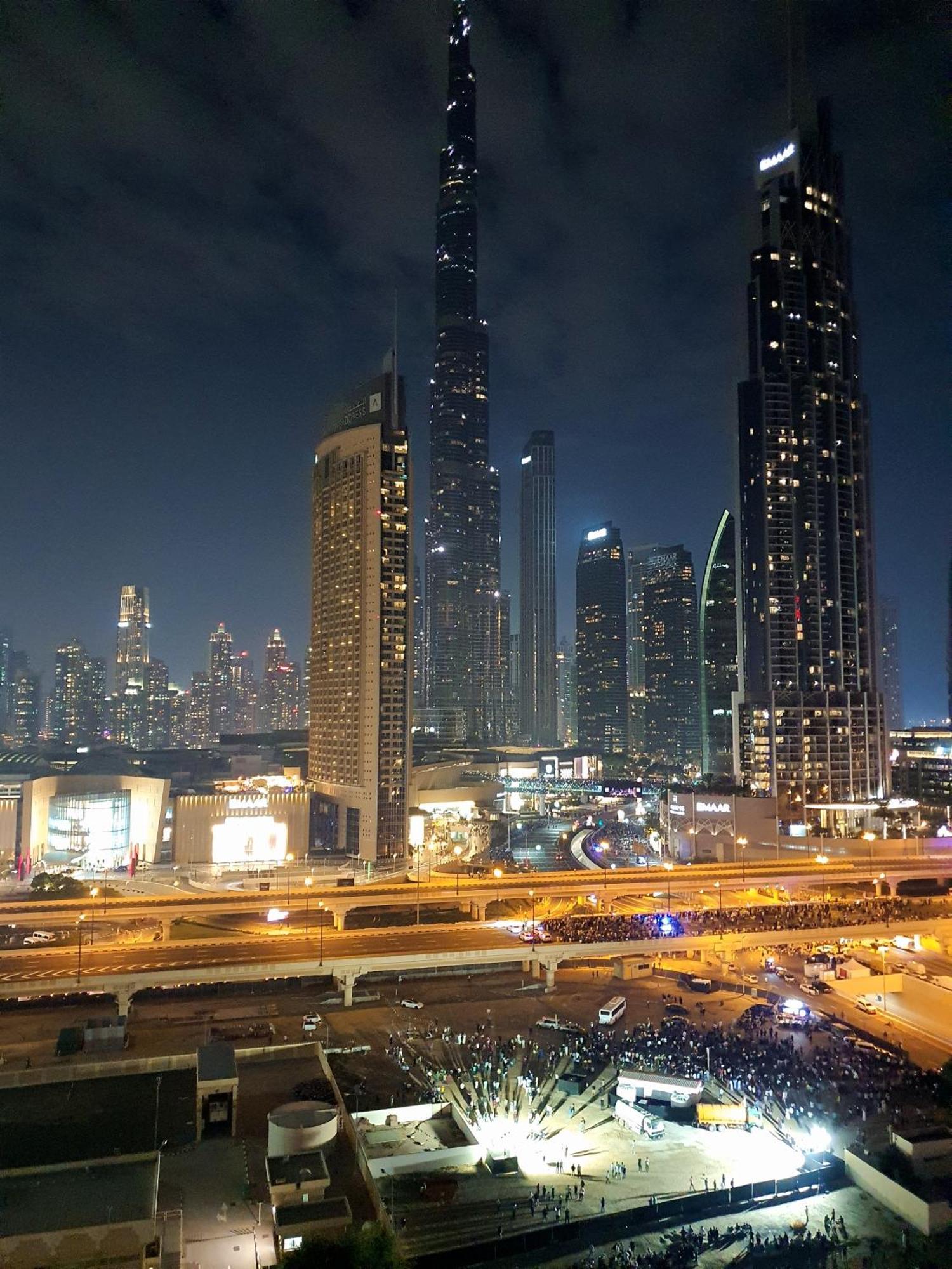 شقة Svizona Premium 2bhk, Burj Khalifa View, Downtown *
